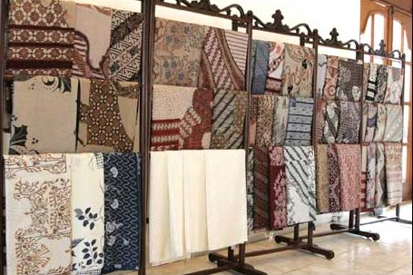  Batik  Semar  Solo  Wisata Fashion Bernilai Sejarah Tinggi 