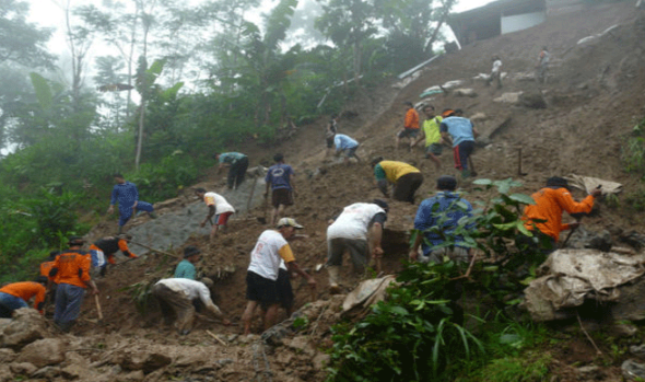 tebing-longsor-di-klaten-2-penambang-pasir-tewas