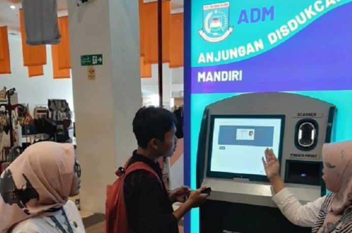 Cetak KTP Dengan Mesin ADM